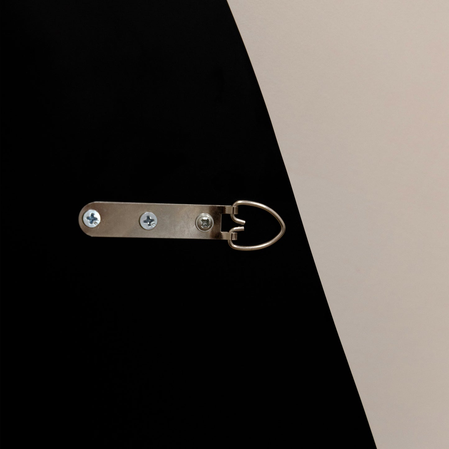 Edge - Miroir sans cadre irrégulier étang 84cm x 64cm