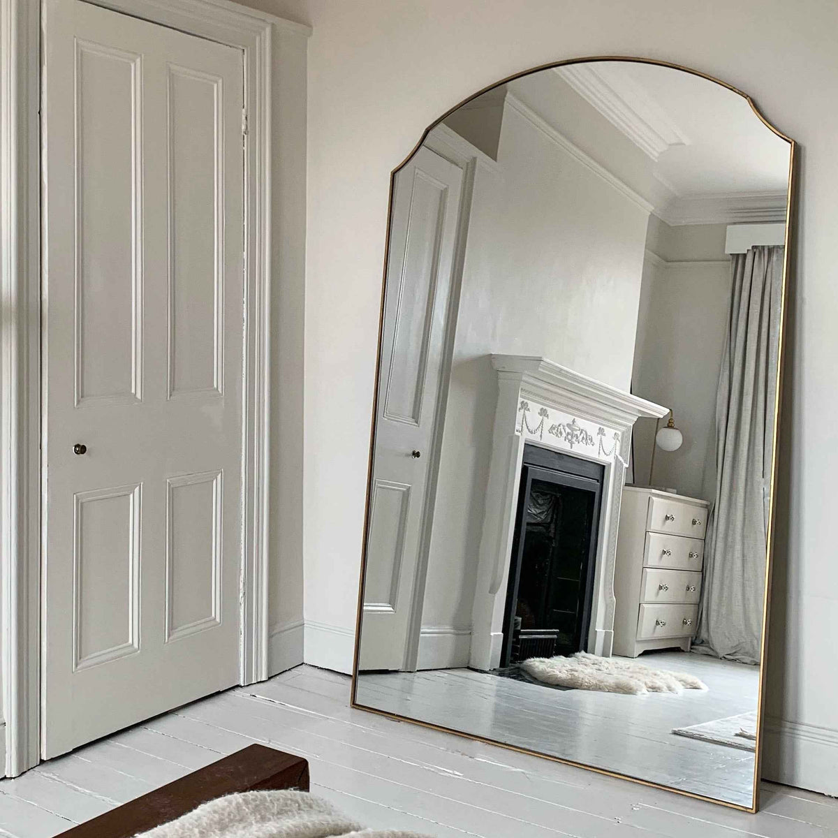 Isla - Miroir Métallique Arqué Extra Large Doré Pleine Longueur 190cm x 120cm