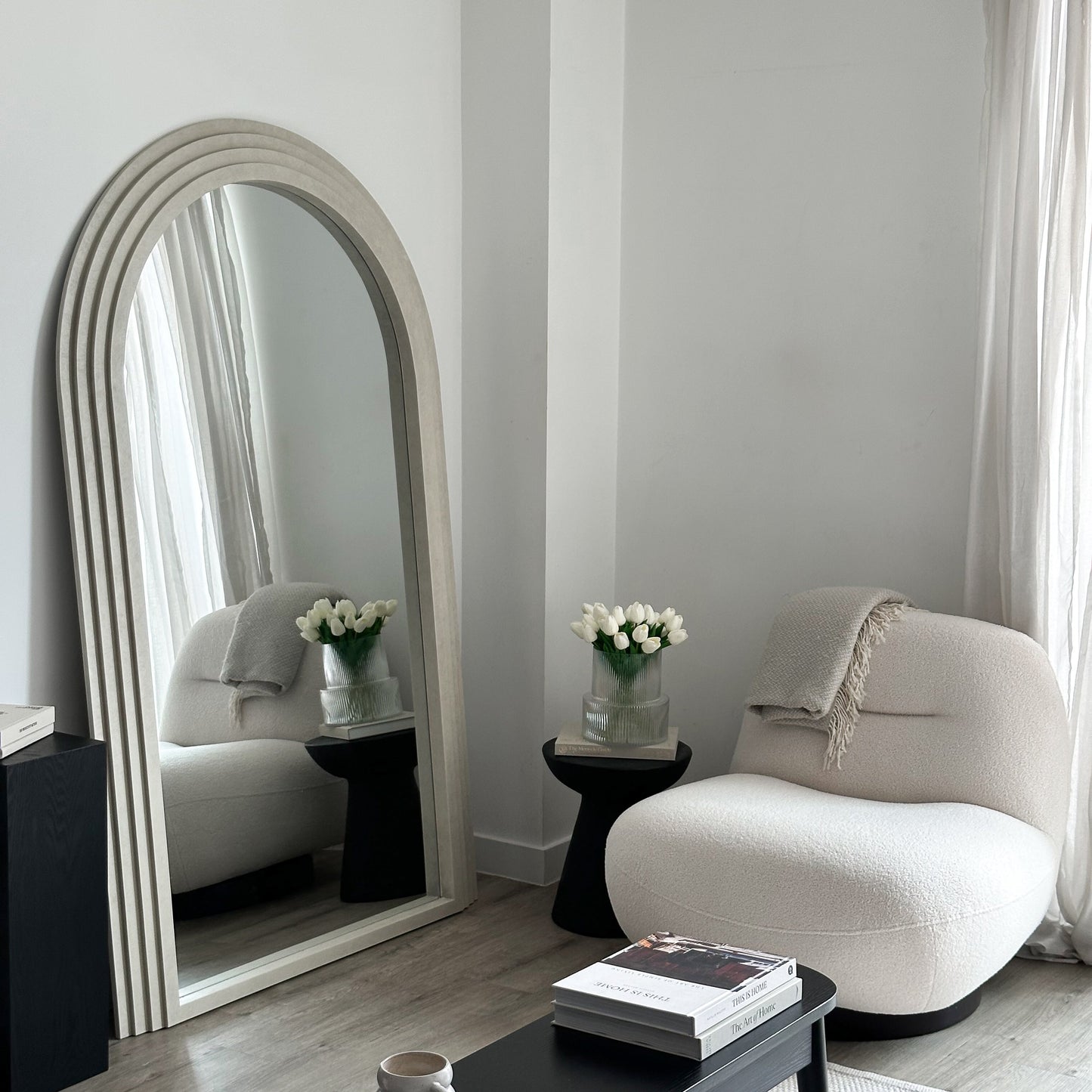 Luciana - Miroir en béton arqué pleine longueur 180cm x 110cm