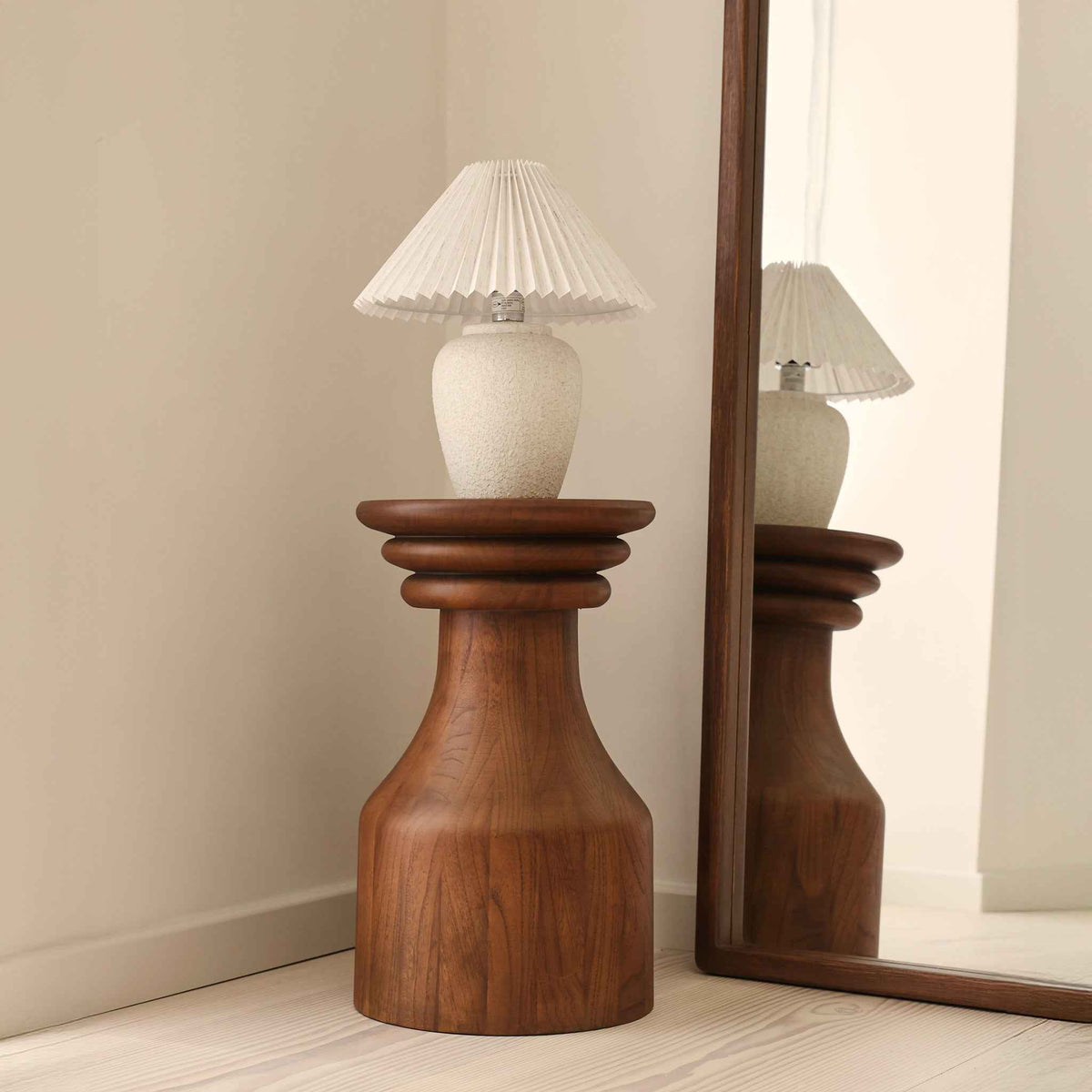 Oribi - Table d'appoint rétro en bois foncé