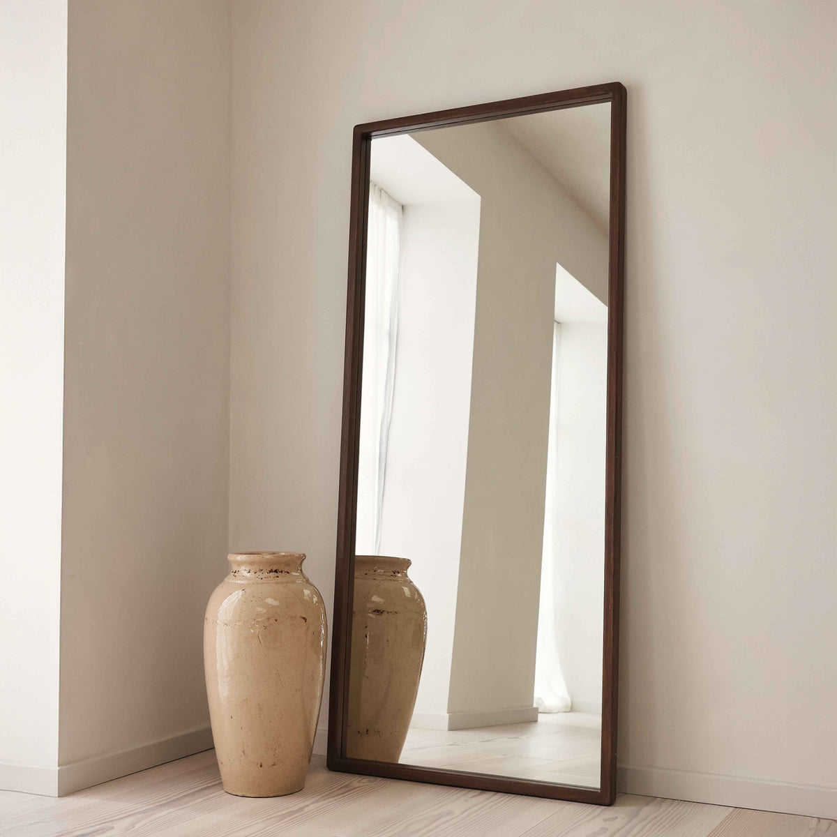 Arden - Miroir en bois foncé pleine longueur 180 cm x 80 cm