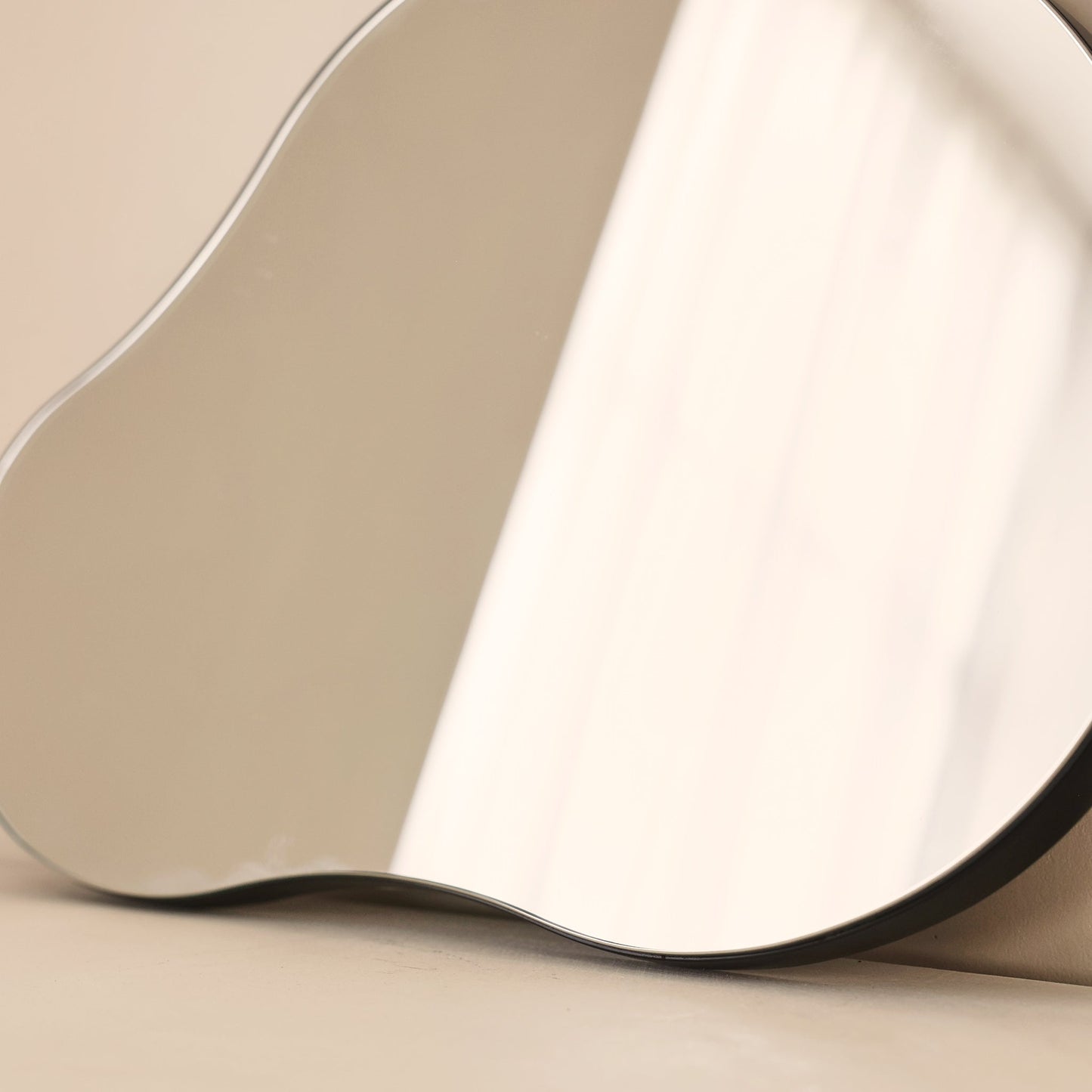Edge - Miroir d'Étang Irrégulier Sans Cadre 45cm x 30cm