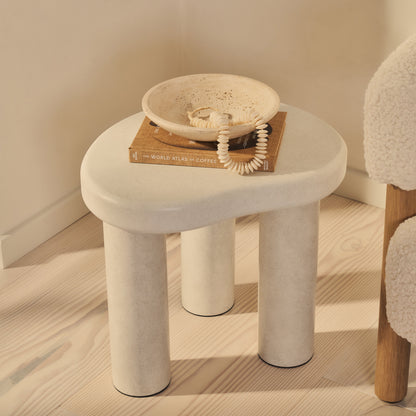 Savanna - Table d'Appoint en Bois Irrégulier et Béton