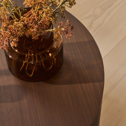 Magna - Table Basse Ondulée en Bois Foncé
