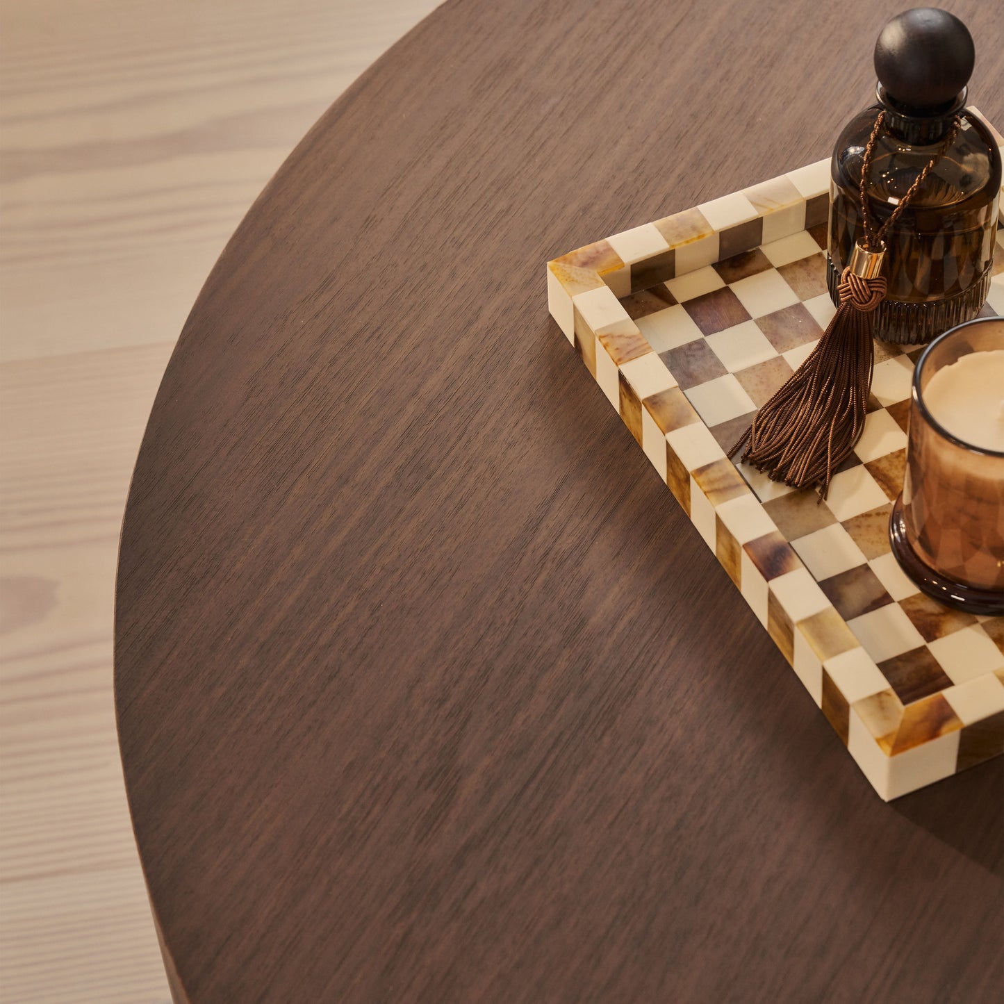 Magna - Table Basse Ondulée en Bois Foncé