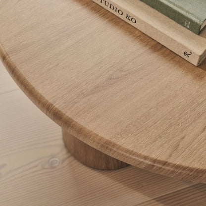Alina - Grande table basse ronde en bois lavé