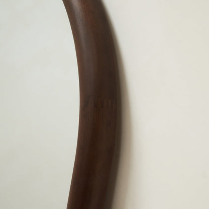 Aaliyah - Miroir irrégulier extra grand pleine longueur en bois foncé 180cm x 110cm