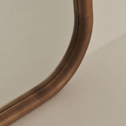 Aaliyah - Miroir irrégulier en bois chaud extra grand pleine longueur 180cm x 110cm
