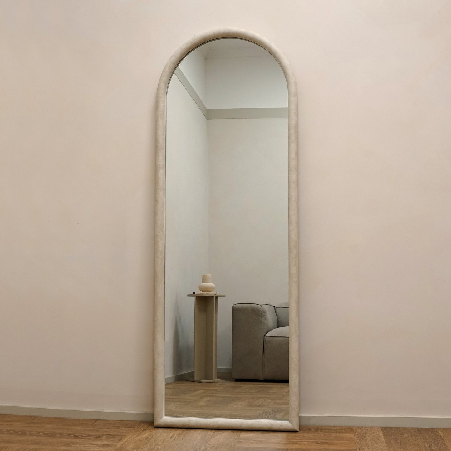 Amora - Miroir en béton grand format arche pleine longueur 172cm x 60cm