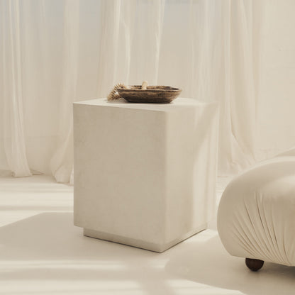Angelo - Table d'Appoint Rectangle Minimaliste en Béton