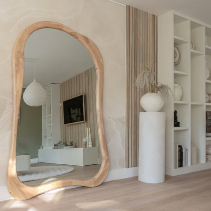 Arcurva - Miroir irrégulier extra grand pleine longueur en bois clair 190cm x 120cm