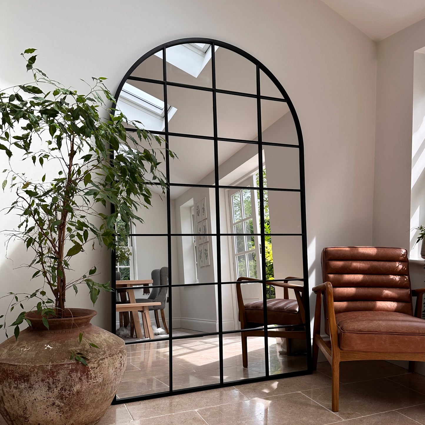 Brooklyn - Miroir Métallique Arqué Noir Extra Large Pleine Longueur 200cm x 120cm