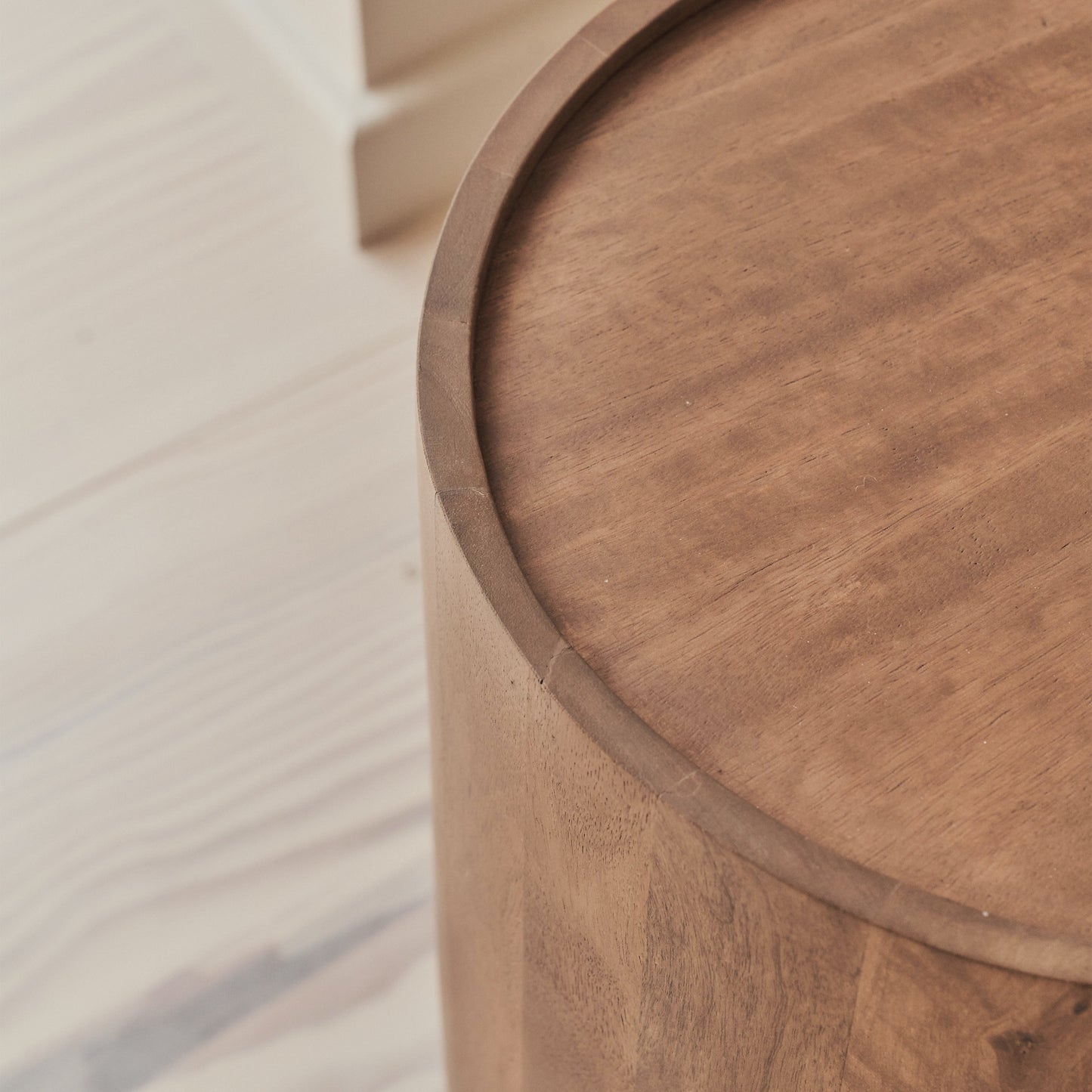 Fairmont - Table d'Appoint Ronde Premium Bois Chaleureux