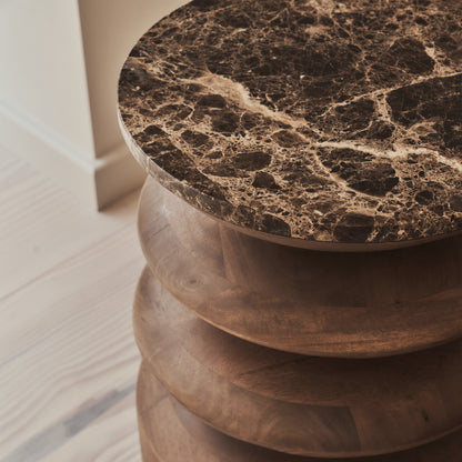 Orinthia - Table d'Appoint Ronde en Bois Foncé et Marbre Dark Emperador Premium