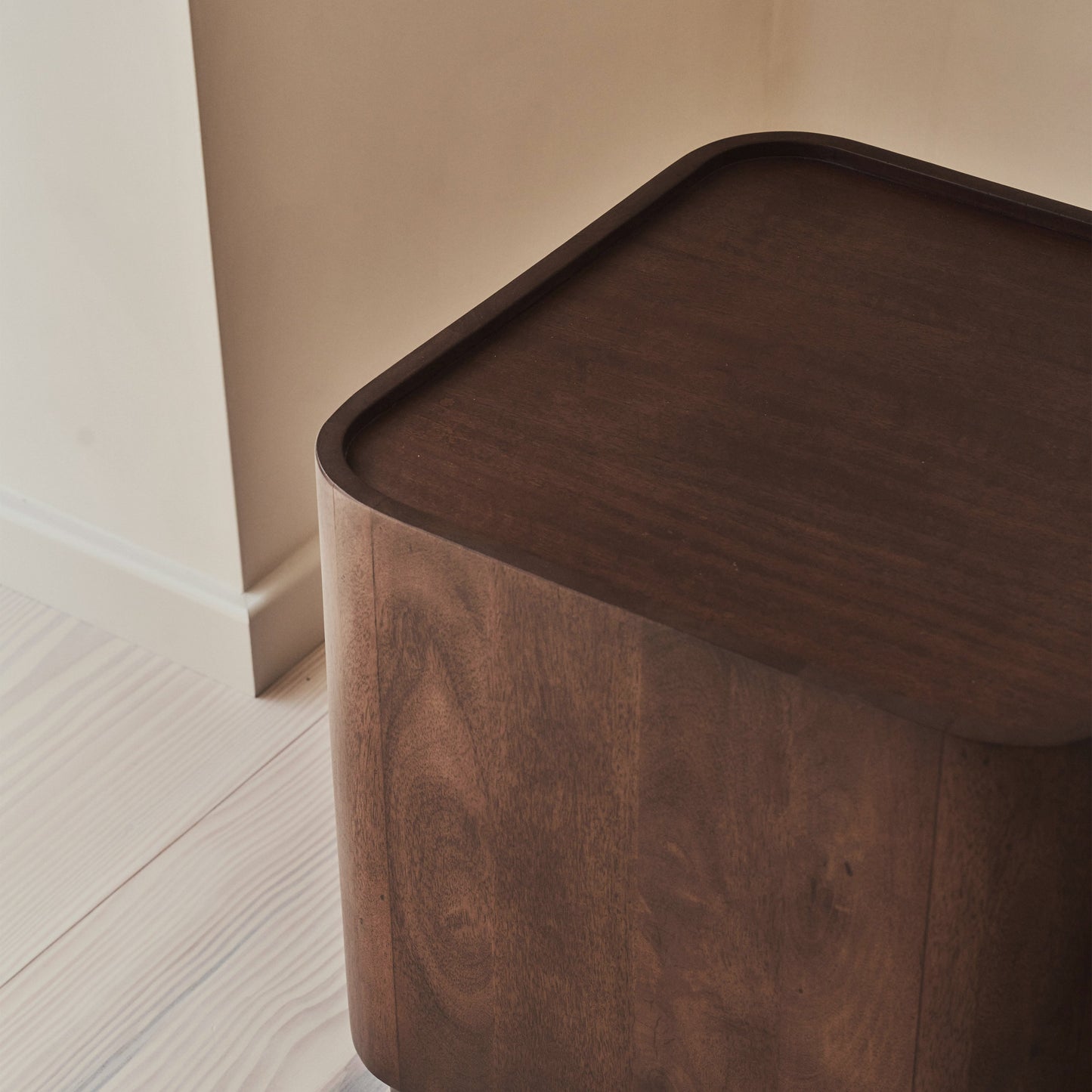 Fairmont - Table d'Appoint Carrée Premium en Bois Foncé