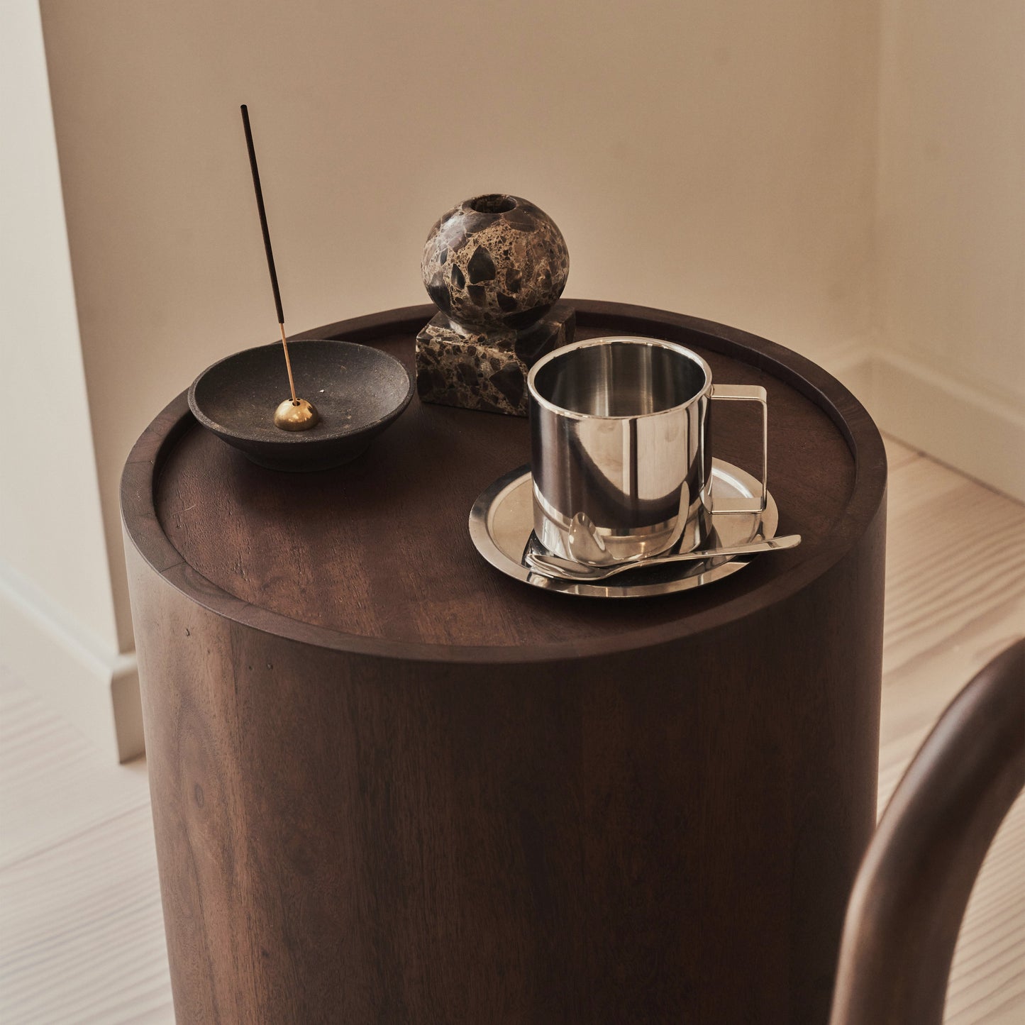 Fairmont - Table d'Appoint Ronde Premium en Bois Foncé