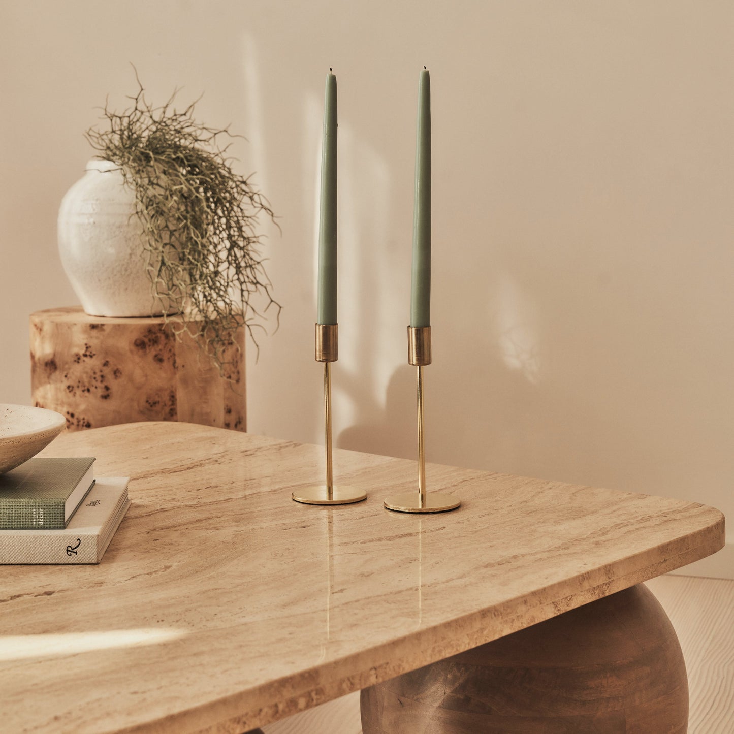 Melrose - Table basse carrée premium en travertin beige et bois chaud