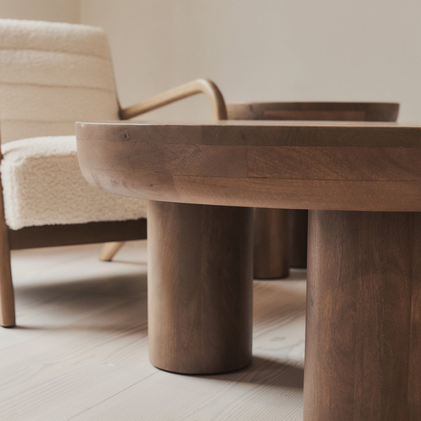 Vermont - Table Basse Ronde Premium en Bois Chaud
