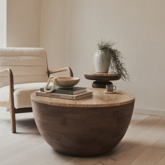 Lyra - Table basse ronde premium en travertin beige et bois chaud