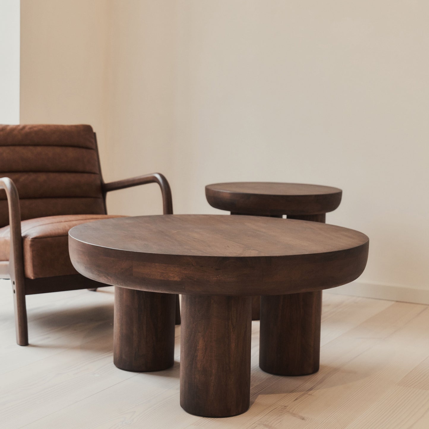 Vermont - Table Basse Ronde Premium en Bois Foncé