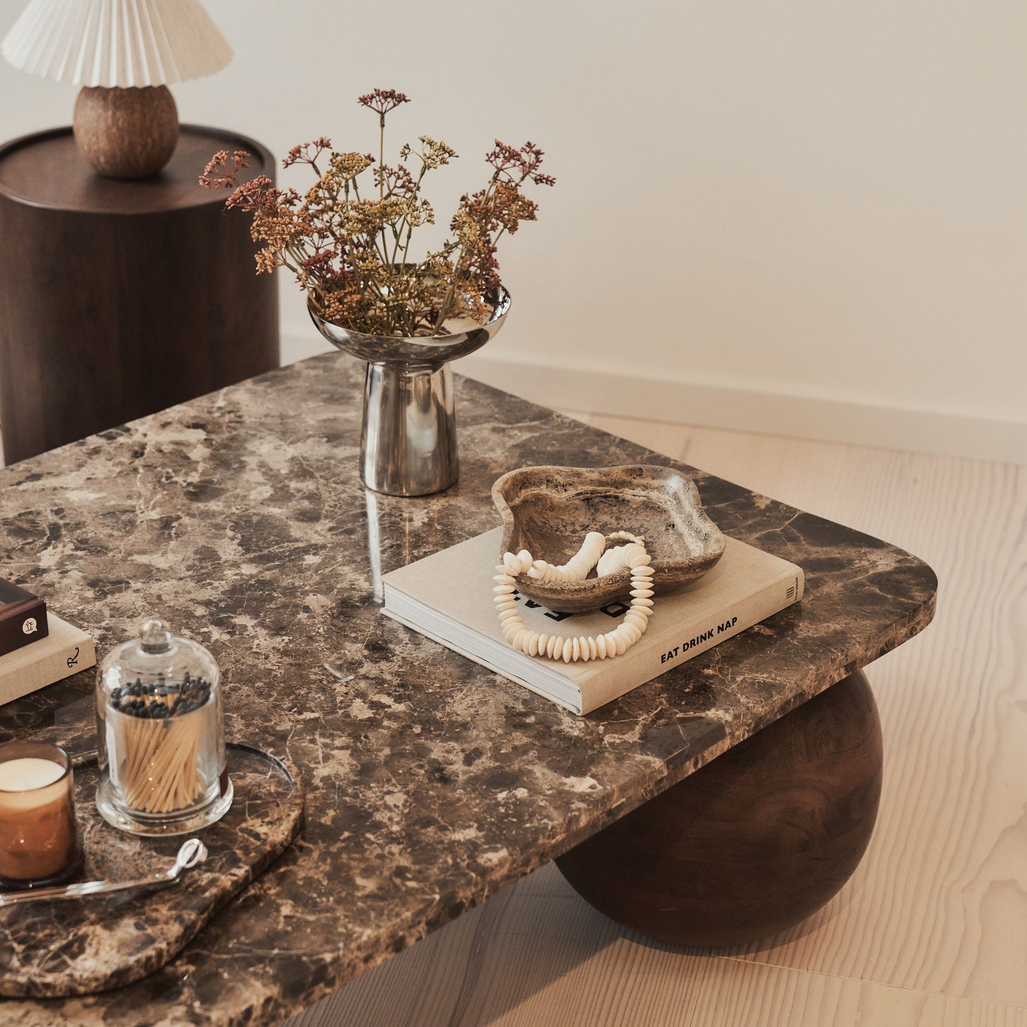 Melrose - Table basse rectangulaire premium en bois foncé avec marbre Dark Emperador