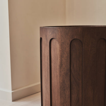 Valor - Table d'Appoint Ronde en Travertin Beige et Bois Foncé Premium