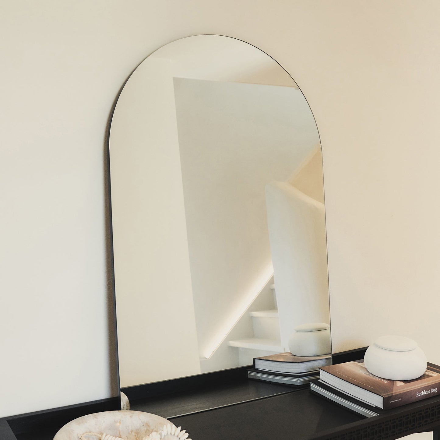 Edge - Miroir Moderne Arqué Sans Cadre 90cm x 60cm