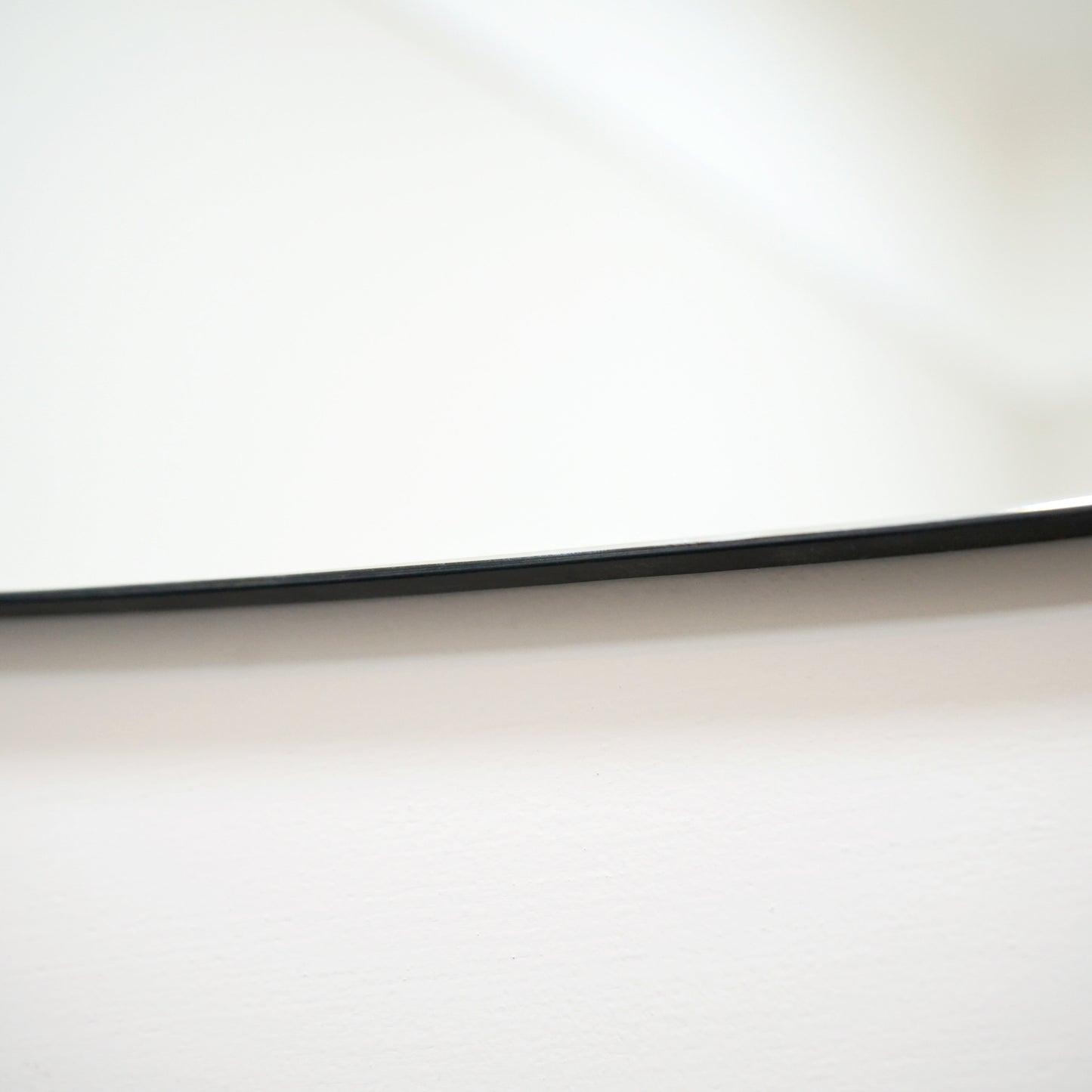 Edge - Grand Miroir d'Étang Sans Cadre Irregular 100cm x 75cm