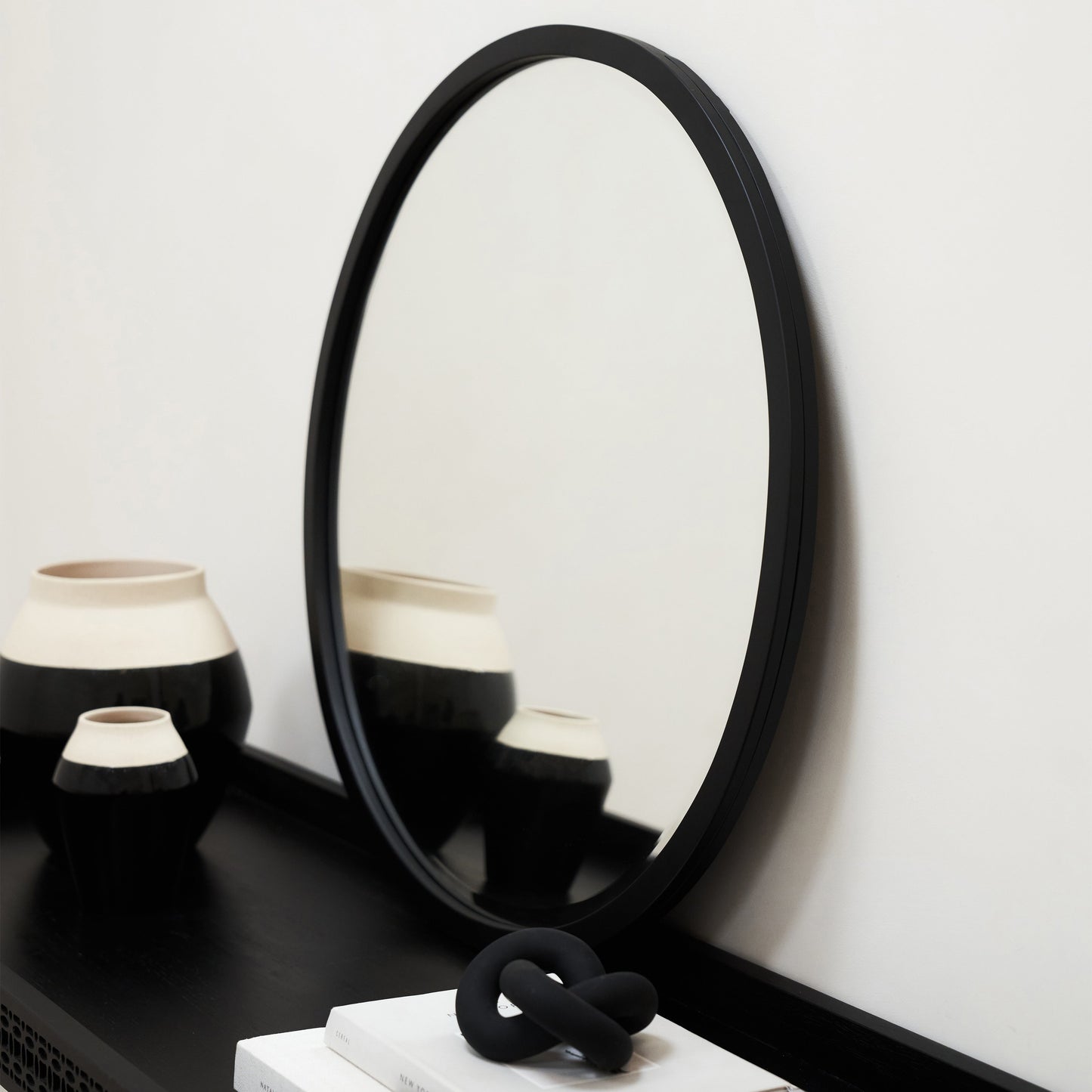 Higgins - Miroir Mural Rond Moderne en Métal Noir 40cm x 40cm