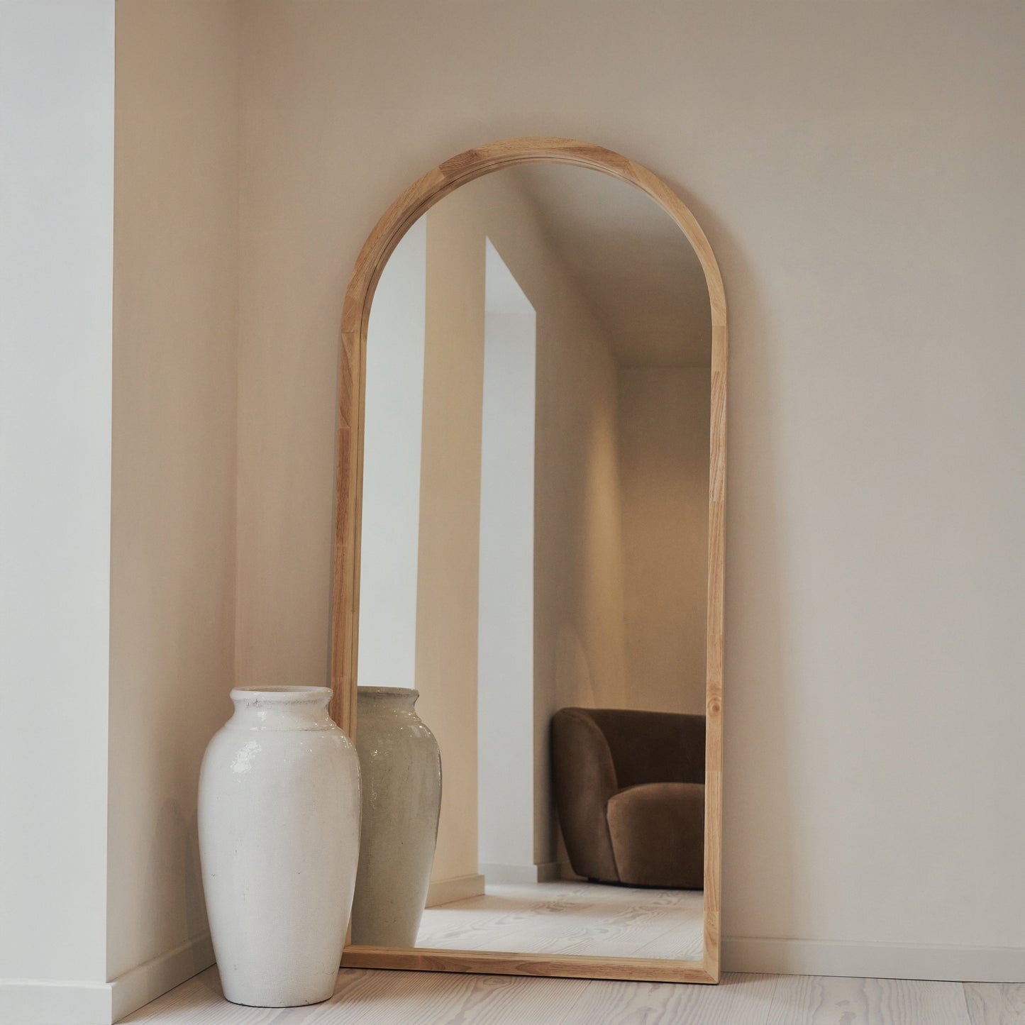 Lilia - Miroir en bois clair arqué pleine longueur 170 cm x 80 cm