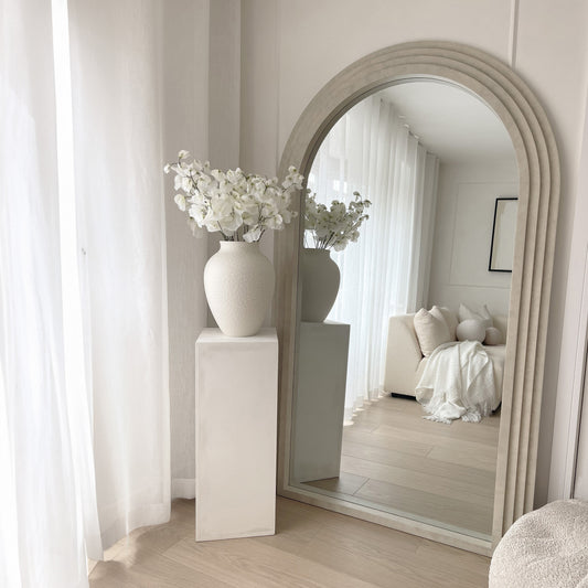 Luciana - Miroir en béton arqué pleine longueur 180cm x 110cm