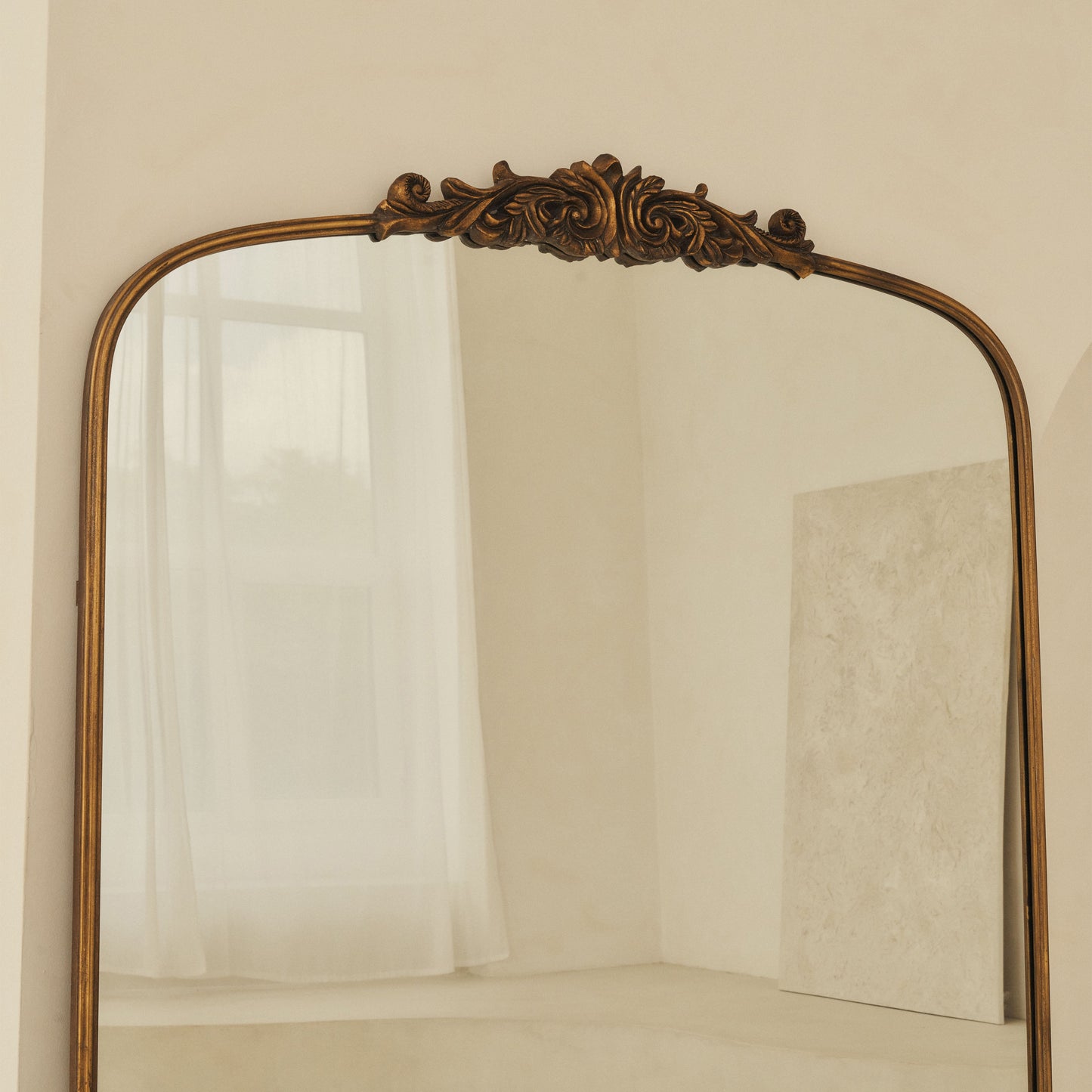 Amelia - Miroir Métallique Arqué Doré Pleine Longueur 200cm x 120cm