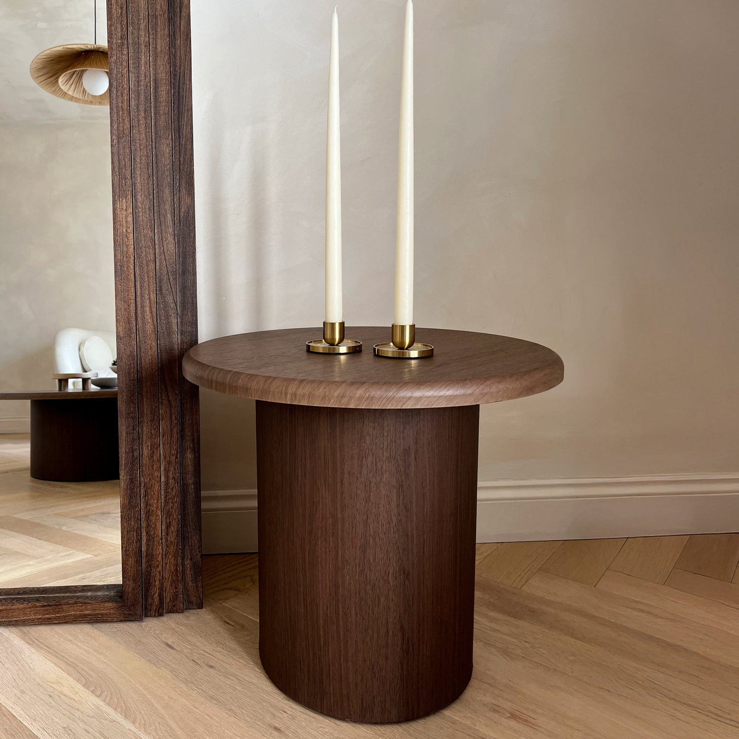 Madison - Table d'appoint ronde en bois foncé