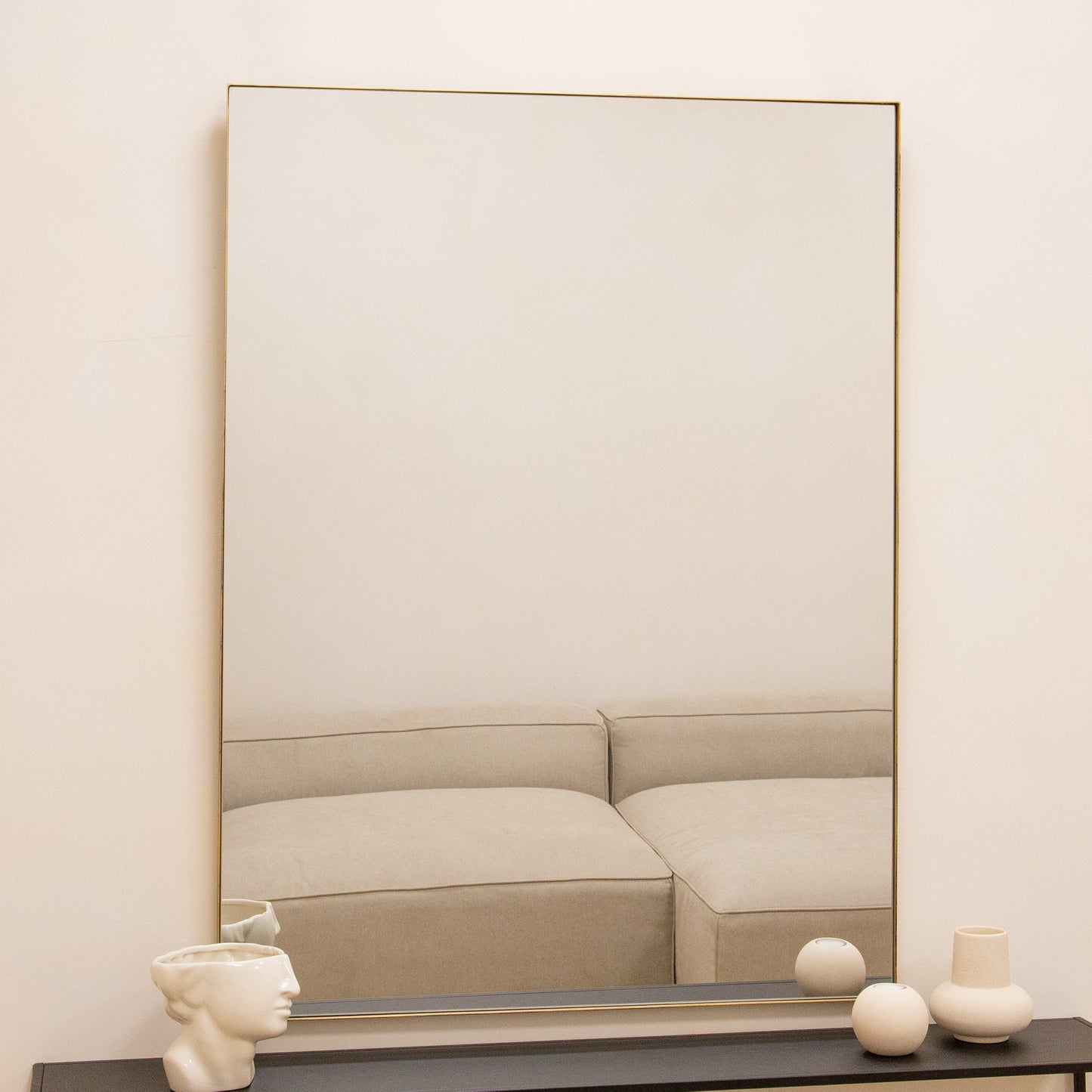 Theo - Grand miroir mural rectangulaire en métal doré 120 cm x 90 cm