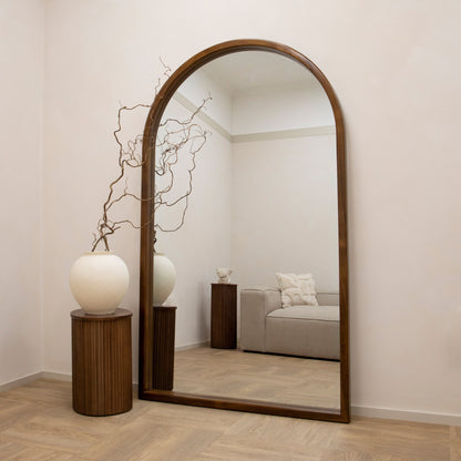 Tamara - Miroir en noyer arqué extra large pleine longueur 190cm x 110cm