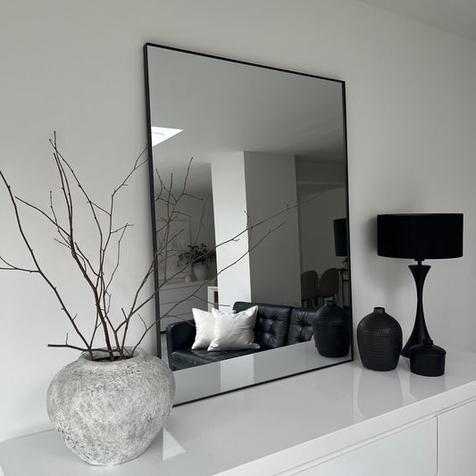 Theo - Grand miroir mural rectangulaire en métal noir 120cm x 90cm