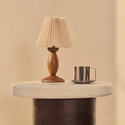 Aegean - Table d'appoint irrégulière en bois de noyer foncé et béton