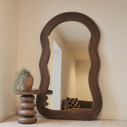 Luciana - Miroir extra grand pleine longueur vague bois foncé 180 cm x 105 cm