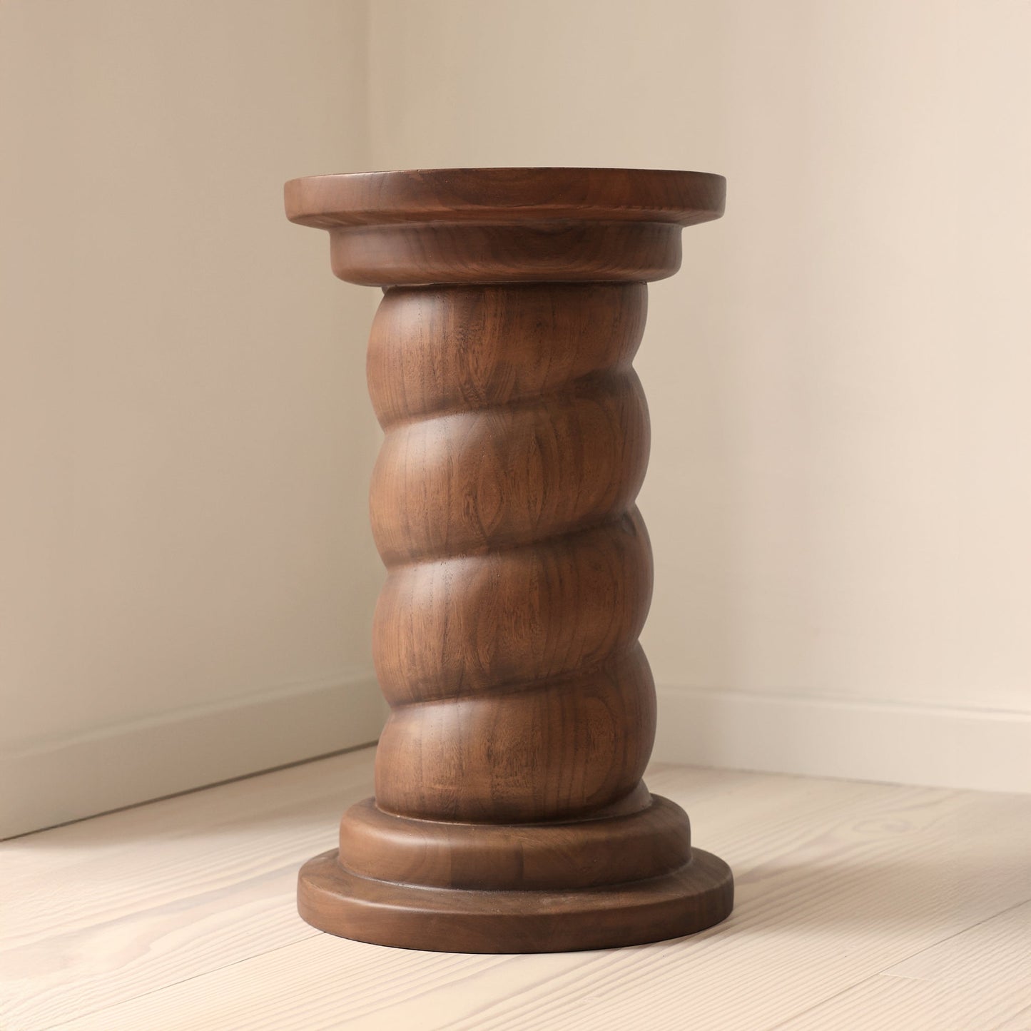 Cassia - Table d'appoint rétro en bois foncé