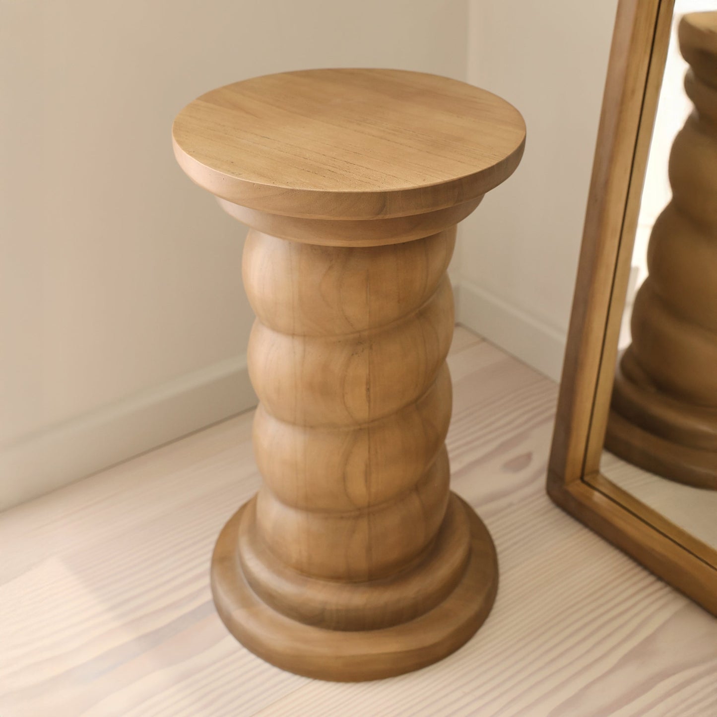 Cassia - Table d'Appoint Rétro en Bois Chaud