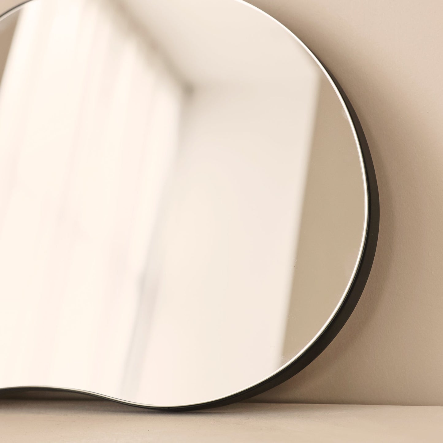 Edge - Miroir d'Étang Irrégulier Sans Cadre 45cm x 30cm