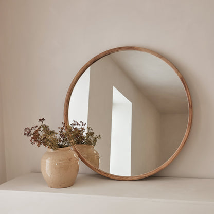 Arden - Grand miroir mural rond en bois clair 90cm x 90cm