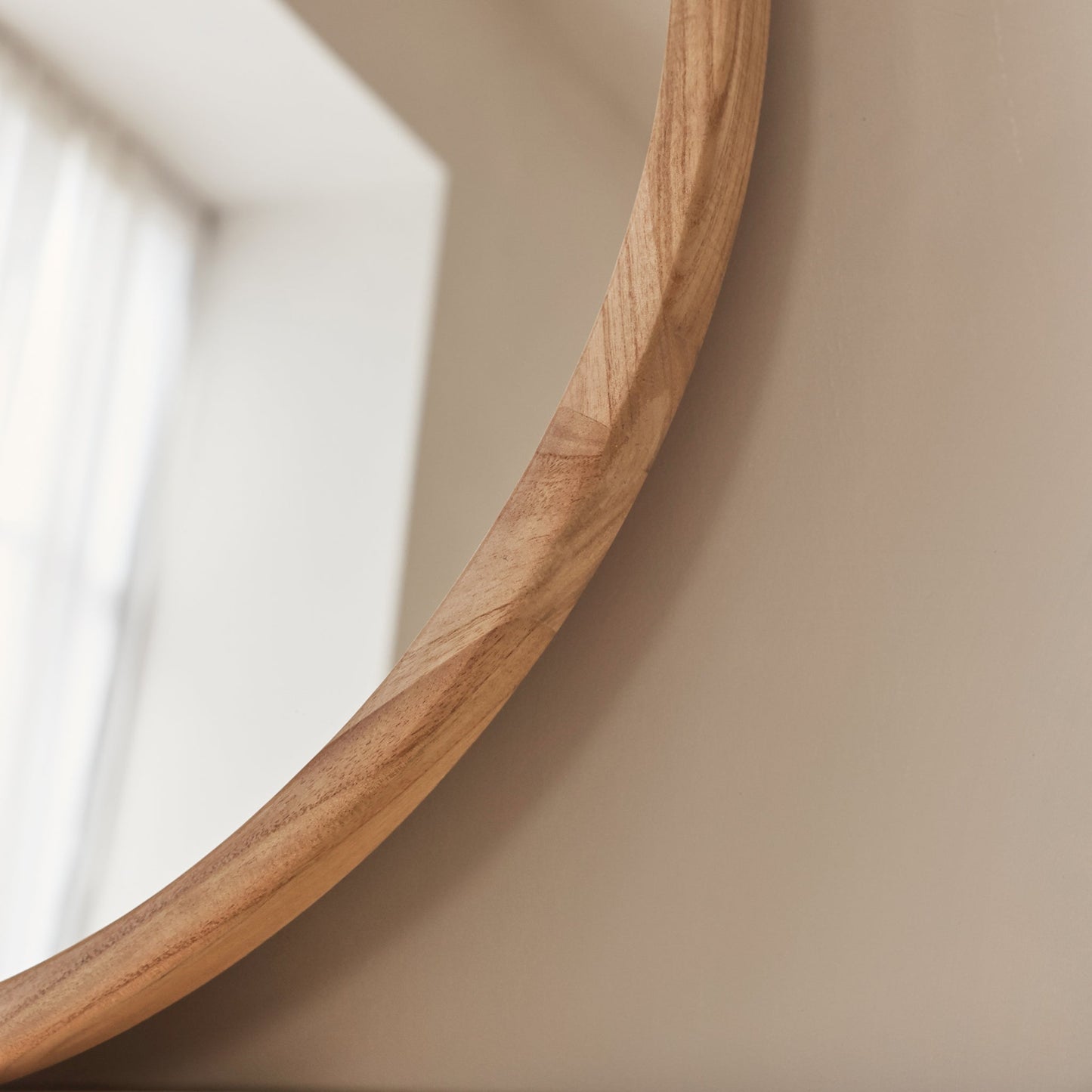 Arden - Miroir Mural Rond en Bois Clair 70cm x 70cm