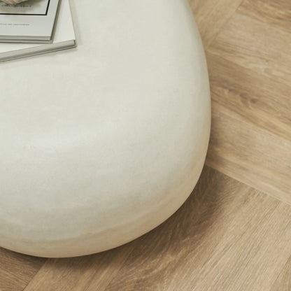 Zola - Grande table basse minimaliste galet en béton