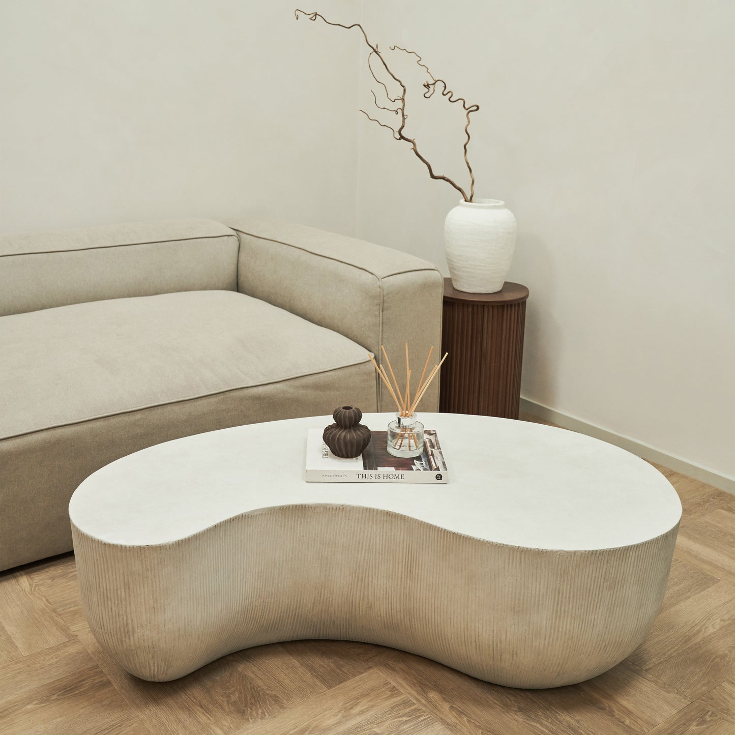 Leonardo - Grande Table Basse Minimaliste en Béton Forme