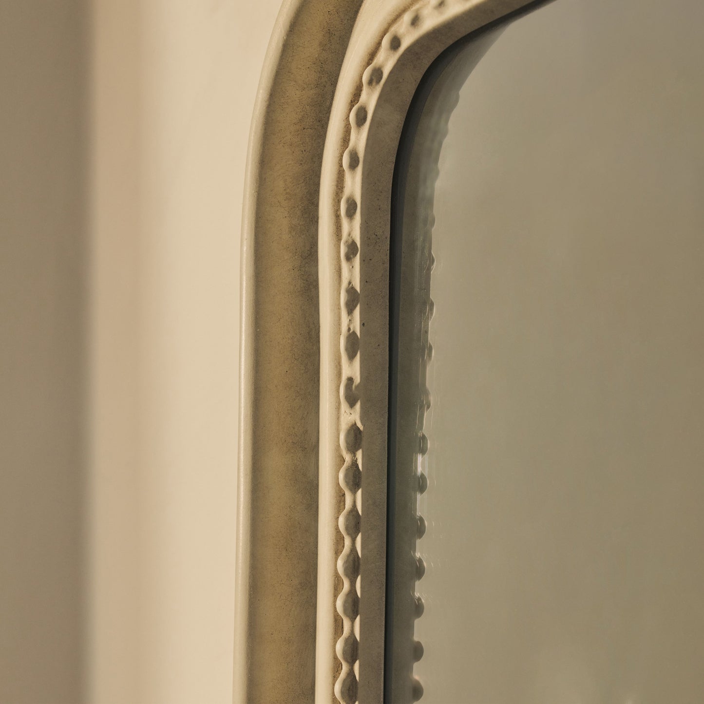 James - Miroir Arche Pleine Longueur en Béton 189cm x 80cm