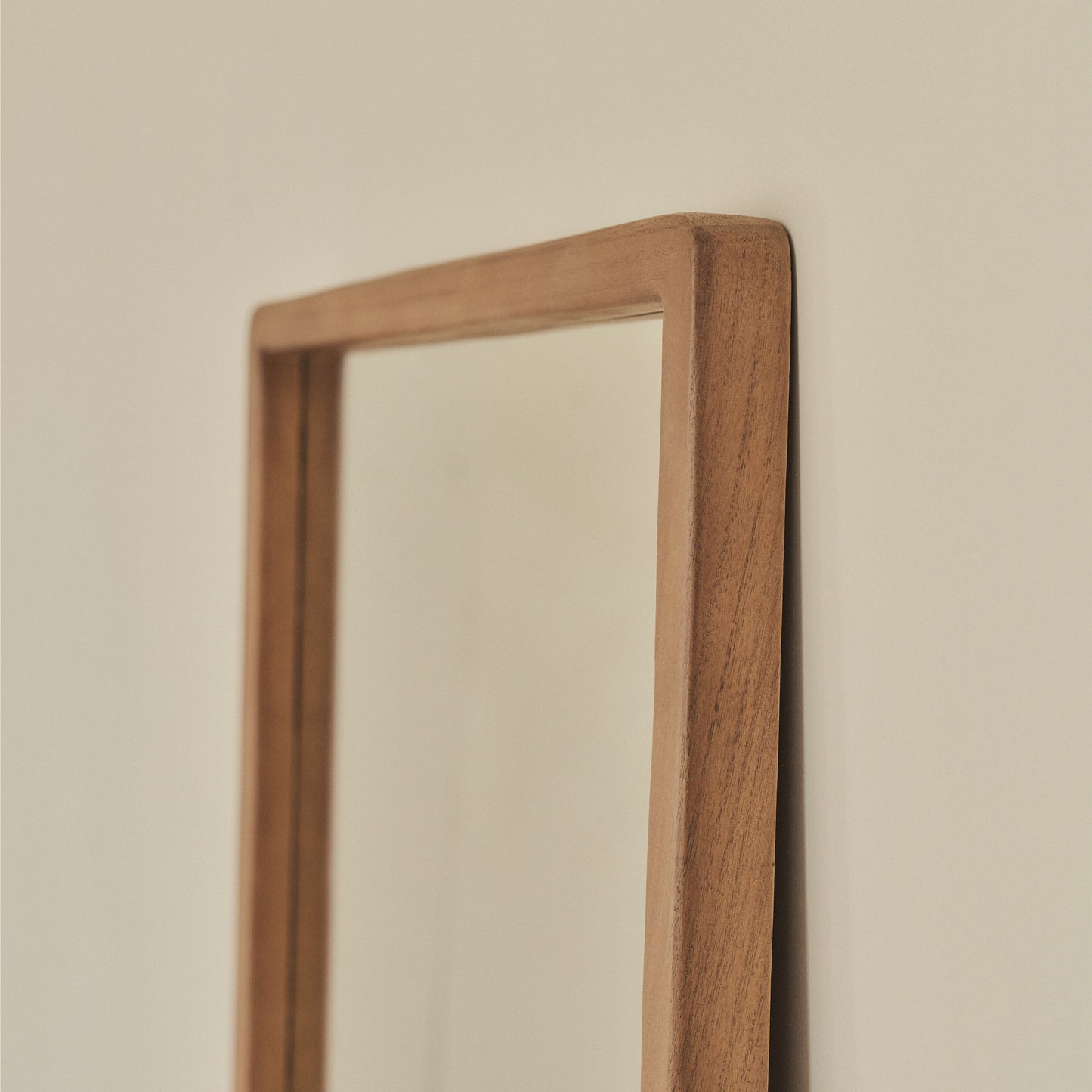 Arden - Miroir en bois plein longueur 140 cm x 45 cm Warm Wood