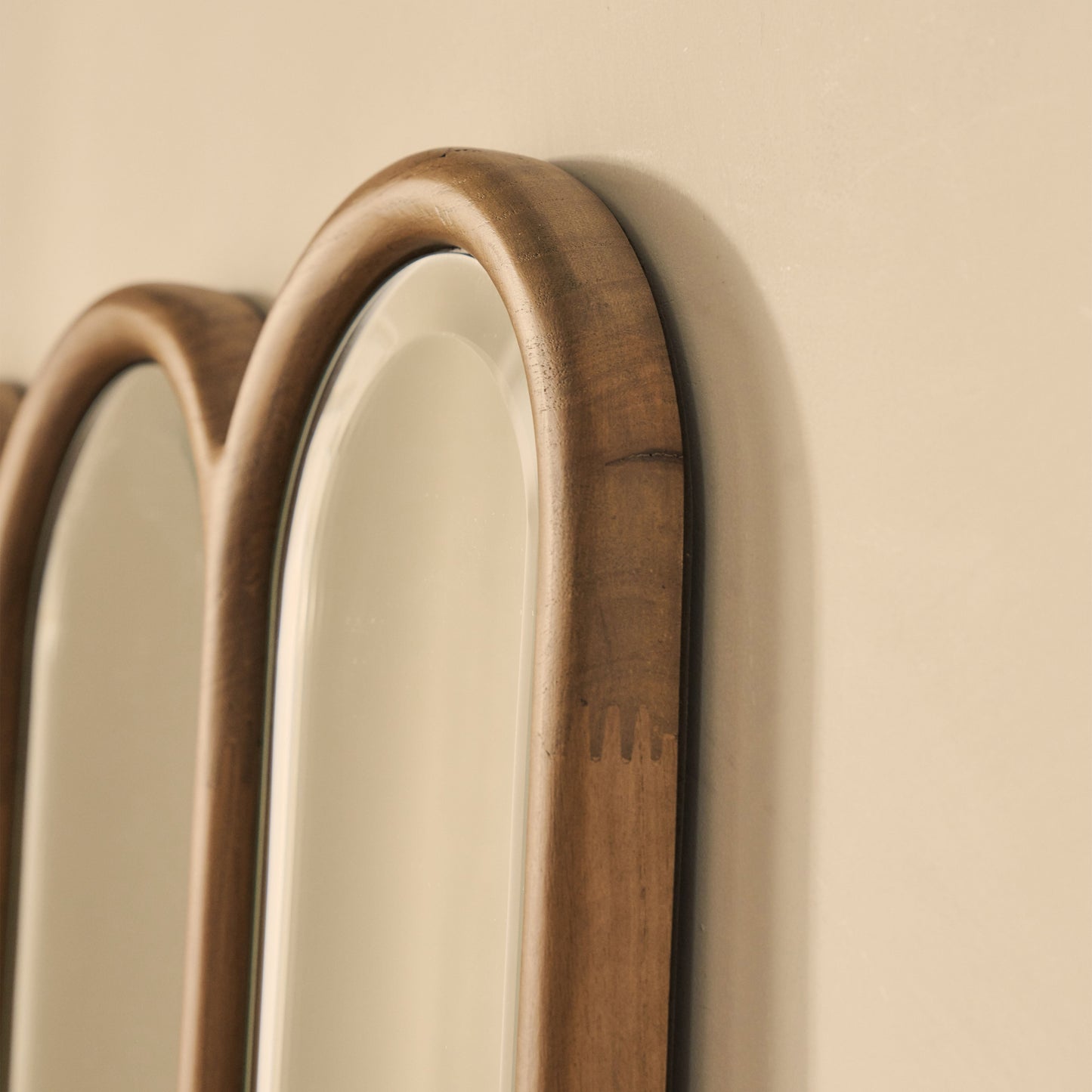 Reims - Miroir en bois plein longueur avec panneau arqué 180cm x 80cm