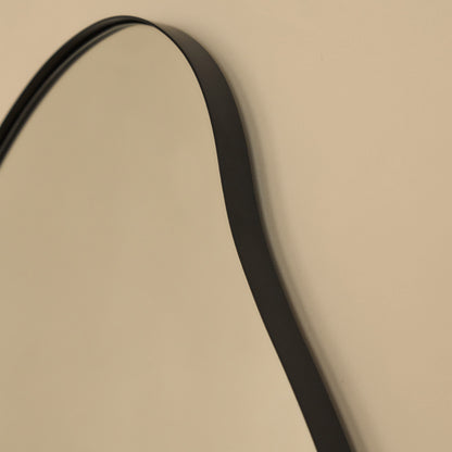 Ava - Miroir Noir en Forme d'Étang Irrégulier 100cm x 70cm