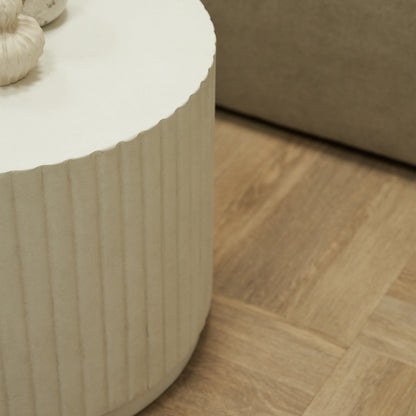 Massimo - Table Basse Minimaliste en Béton Cannelé